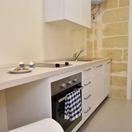 Appartamento Lucky Star 402 By Vallettastay *